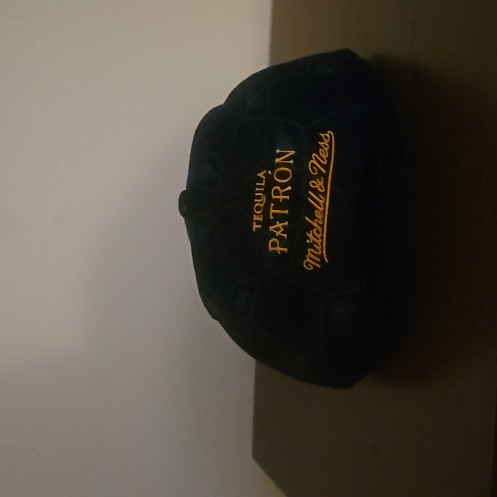Snapback Hat - Picture 2 of 4